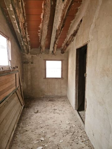 12 makuuhuone Huoneisto myytävänä paikassa Monóvar / Monóver - 110 000 € (Ref: 9588274)