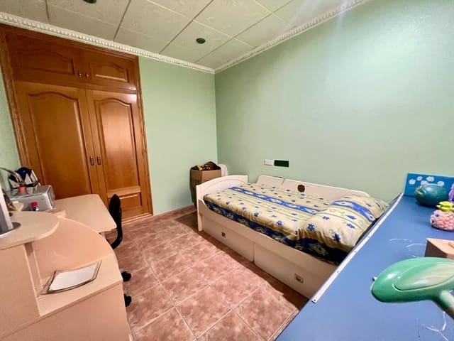 3 quarto Casa em Banda para venda em Pinoso - 137 800 € (Ref: 9598086)