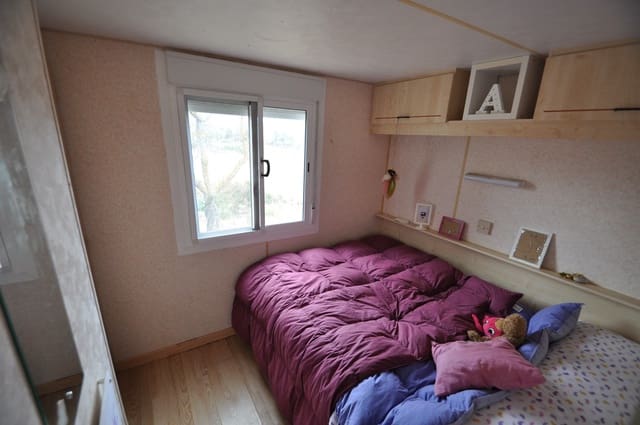 Chalet de 5 habitaciones en Salinas en venta con piscina - 189.000 € (Ref: 9603671)