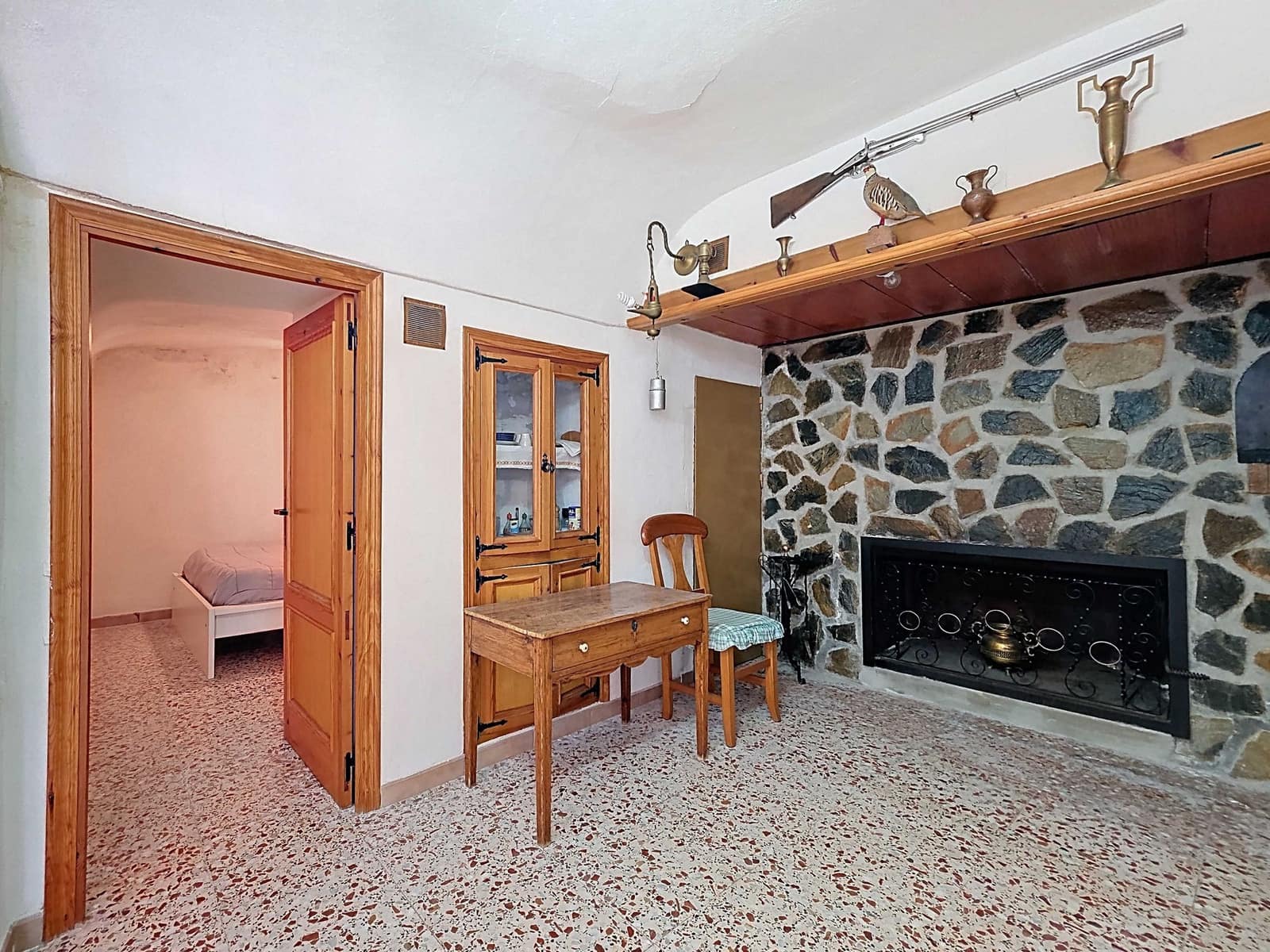 4 quarto Casa de Caverna para venda em Pinoso com garagem - 159 950 € (Ref: 9645546)