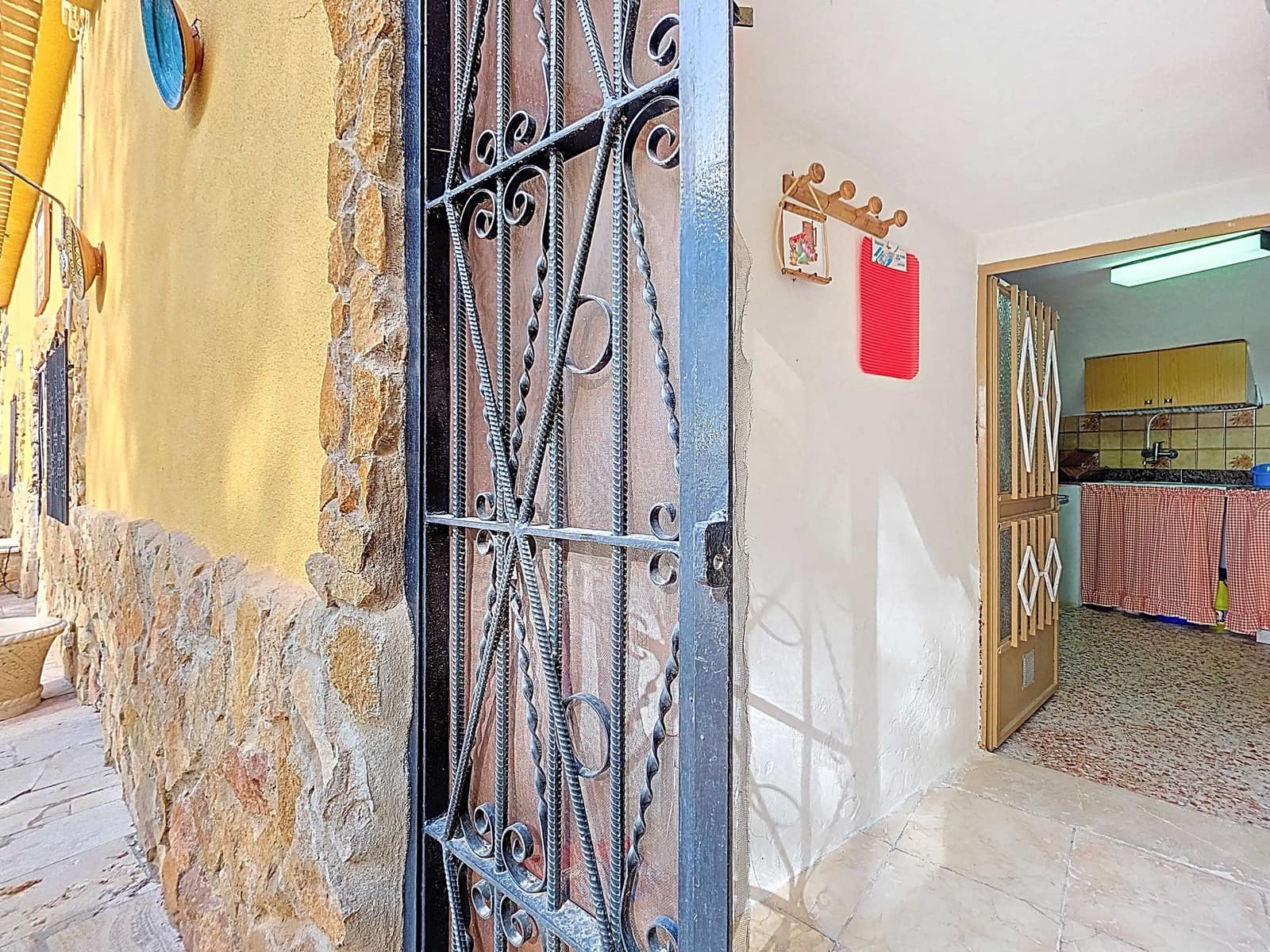 4 quarto Casa de Caverna para venda em Pinoso com garagem - 159 950 € (Ref: 9645546)