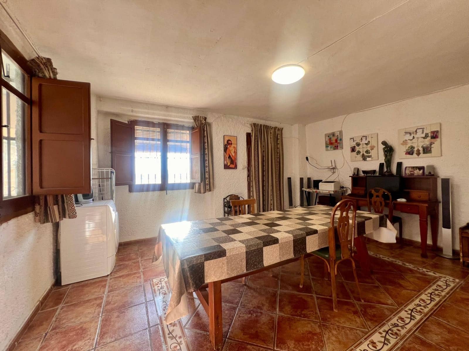 4 soveværelse Finca/Landehus til salg i Jumilla med swimmingpool garage - € 150.000 (Ref: 9650412)