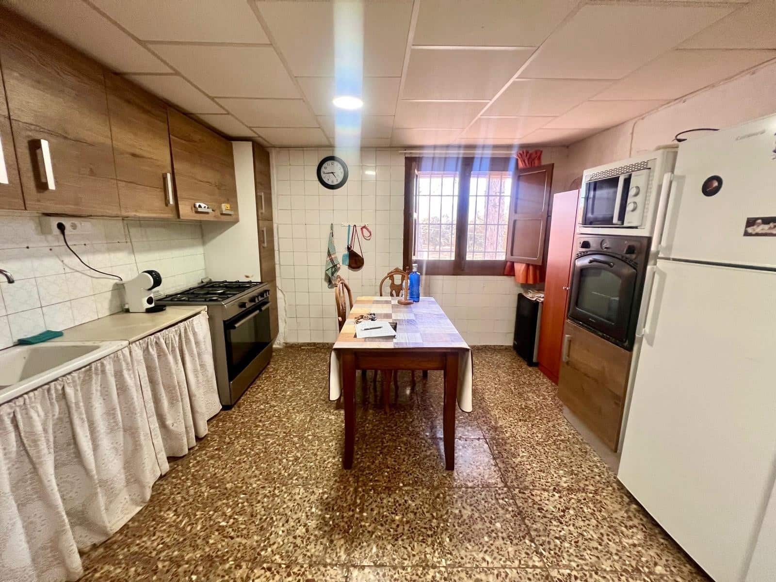 4 soveværelse Finca/Landehus til salg i Jumilla med swimmingpool garage - € 150.000 (Ref: 9650412)