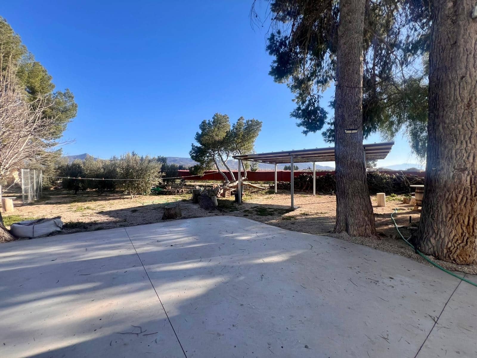 4 soveværelse Finca/Landehus til salg i Jumilla med swimmingpool garage - € 150.000 (Ref: 9650412)