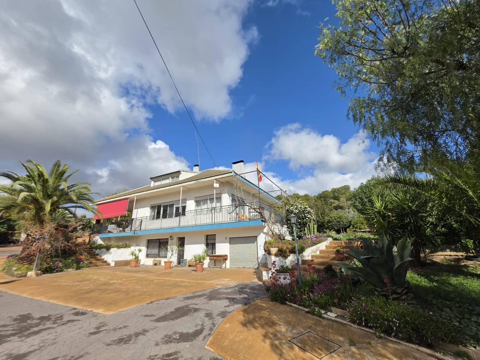 6 soveværelse Villa til salg i Elda med swimmingpool garage - € 349.995 (Ref: 9665376)