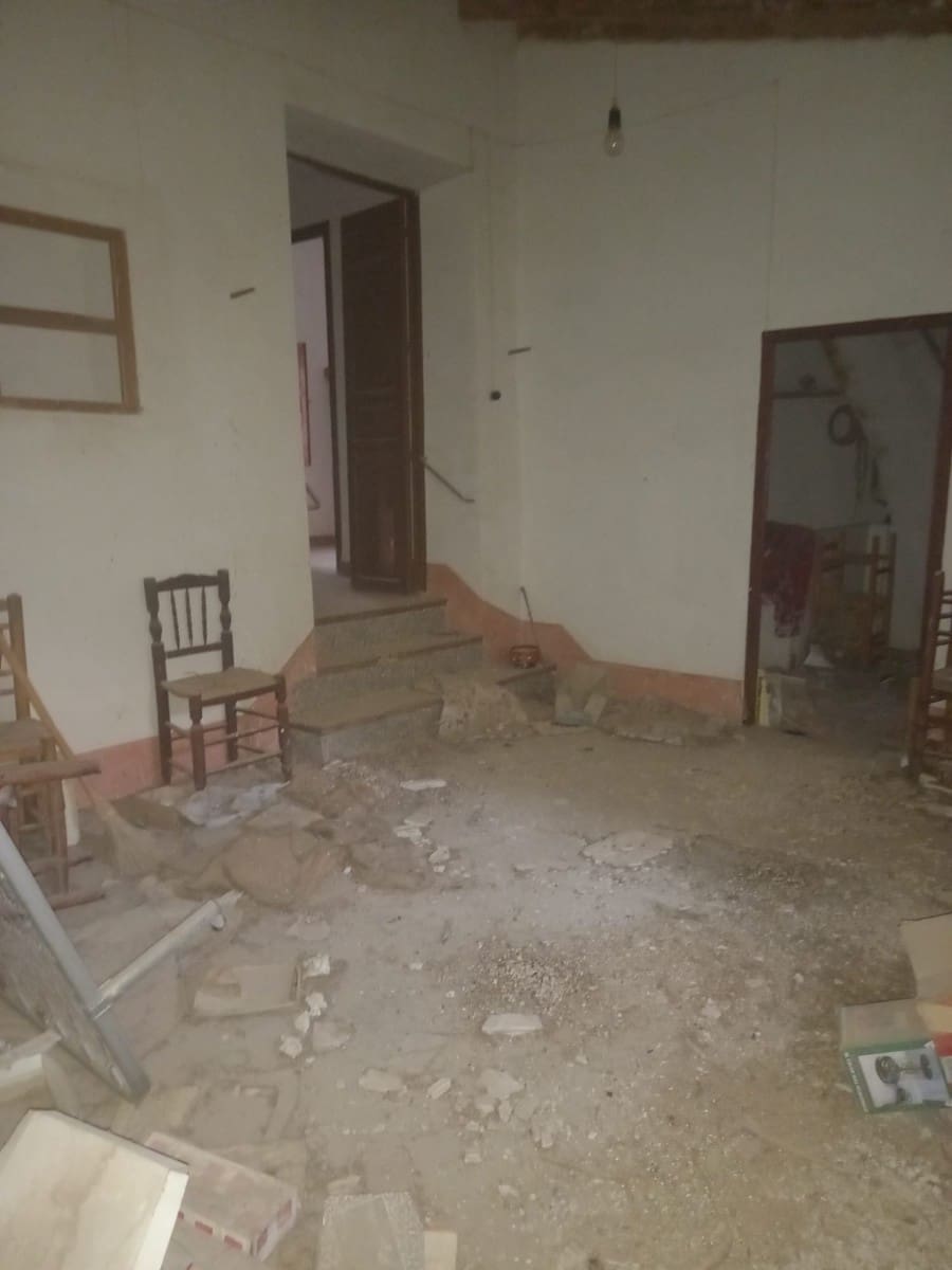 5 bedroom Townhouse for sale in Canada de la Lena - € 38,000 (Ref: 9674561)