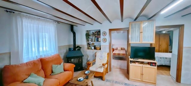 3 soverom Finca/Herregård til salgs i Villena med svømmebasseng garasje - € 175 000 (Ref: 9680559)