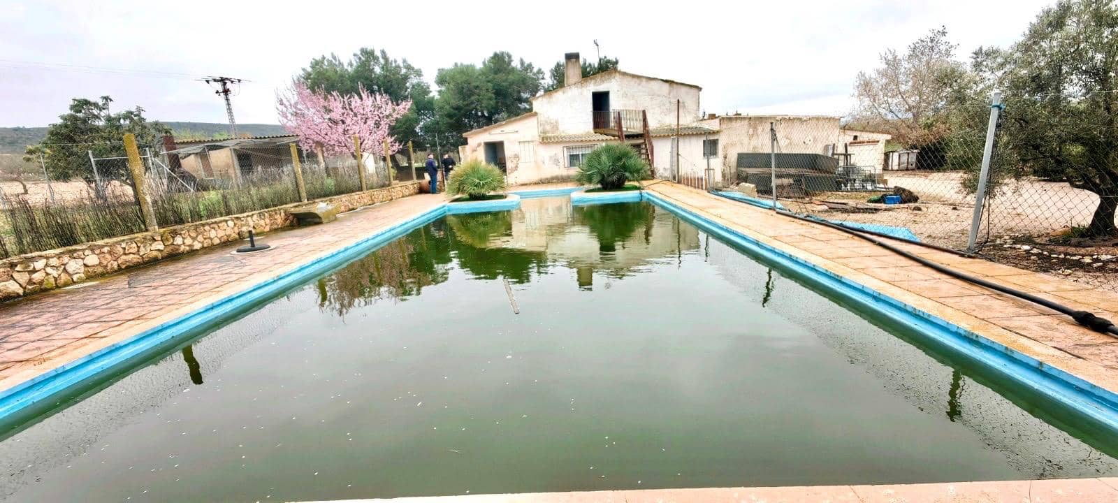 3 soverom Finca/Herregård til salgs i Villena med svømmebasseng garasje - € 175 000 (Ref: 9680559)