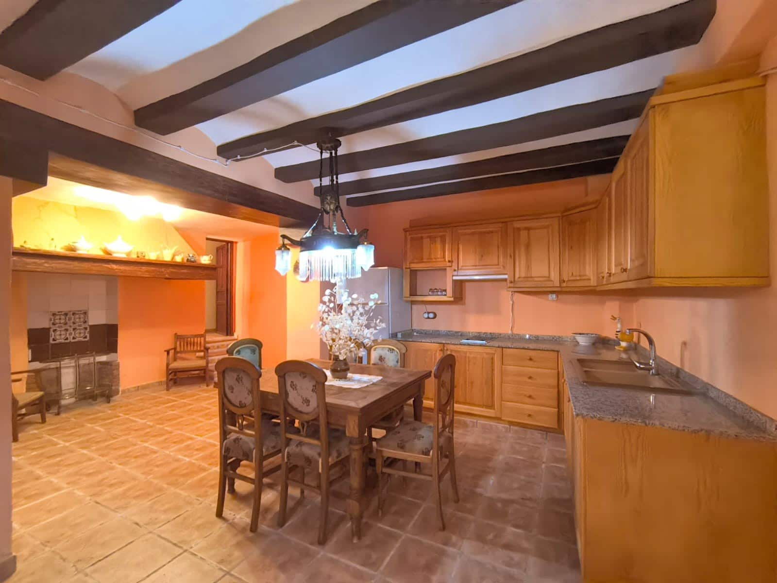 22 soverom Kommersiell til salgs i Banyeres de Mariola - € 1 750 000 (Ref: 9683340)