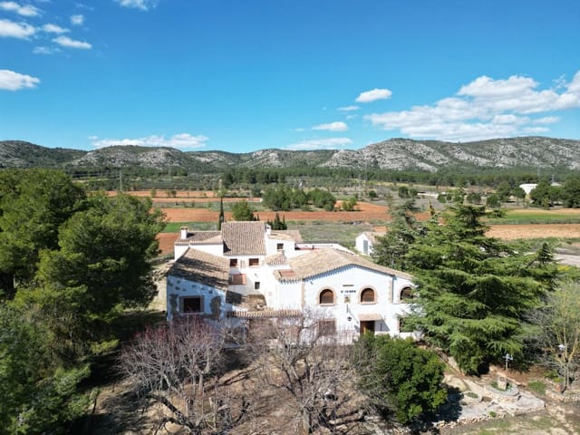 22 soveværelse Erhverv til salg i Banyeres de Mariola - € 1.750.000 (Ref: 9683340)