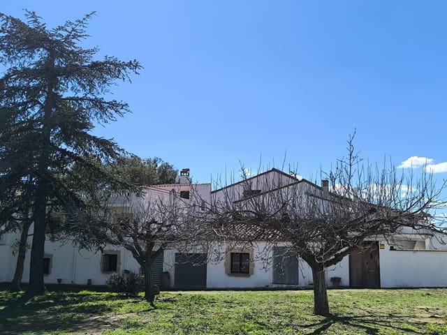 22 soveværelse Erhverv til salg i Banyeres de Mariola - € 1.750.000 (Ref: 9683340)