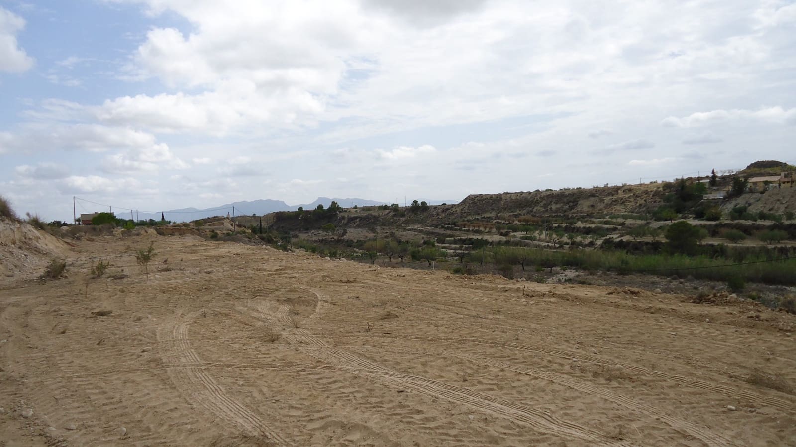 Ubebygd land til salgs i Abanilla - € 19 900 (Ref: 9687224)