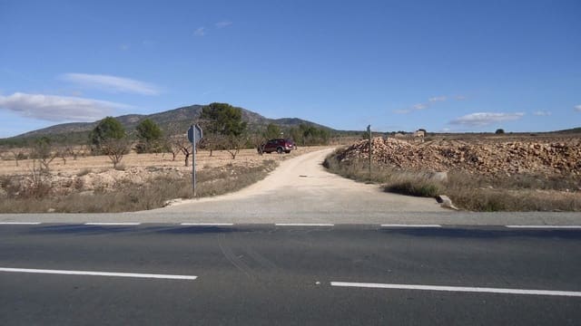 Terre non Aménagée à vendre à Yecla - 819 000 € (Ref: 9687229)
