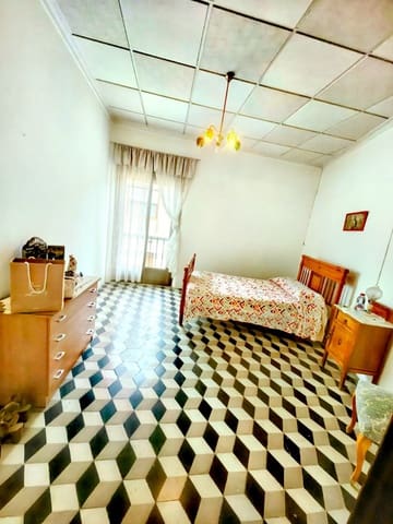 5 Zimmer Haus zu verkaufen in Pinoso - 75.000 € (Ref: 9688461)