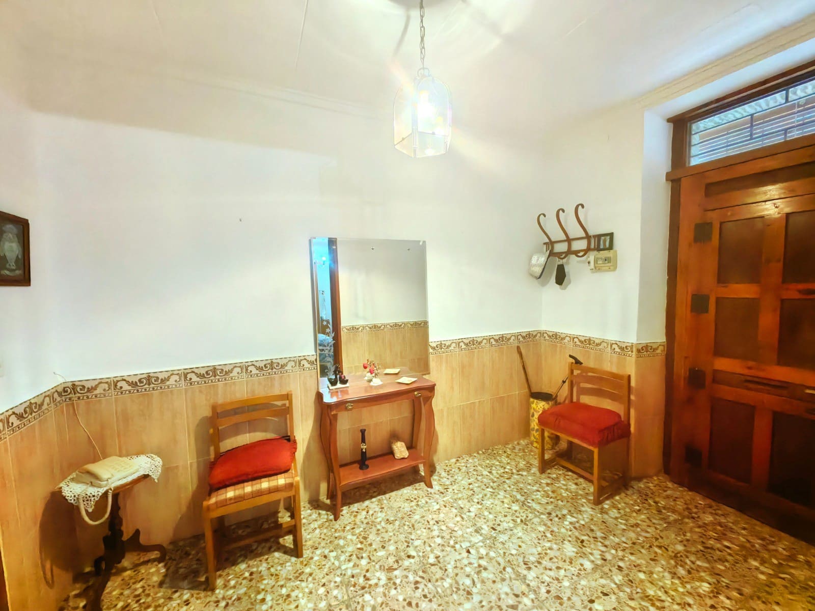 5 bedroom Townhouse for sale in Pinoso - € 75,000 (Ref: 9688461)