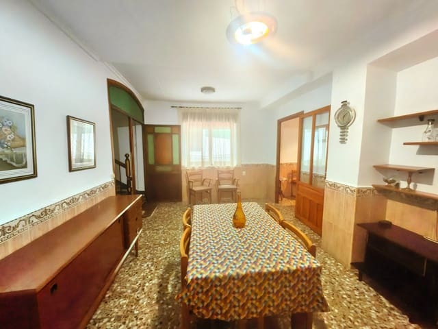 5 Zimmer Haus zu verkaufen in Pinoso - 75.000 € (Ref: 9688461)