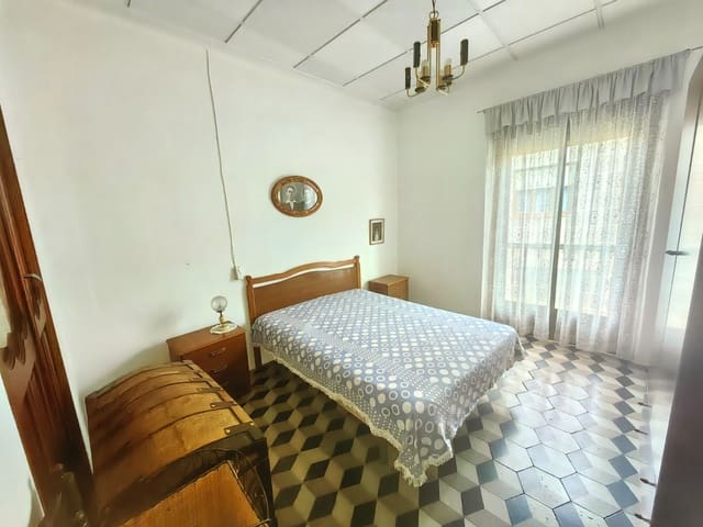 5 Zimmer Haus zu verkaufen in Pinoso - 75.000 € (Ref: 9688461)