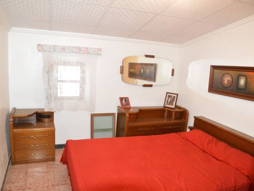 4 bedroom Townhouse for sale in Raspay - € 74,500 (Ref: 9730804)