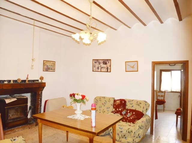 4 soverom Hus til salgs i Raspay, Yecla - € 74 500 (Ref: 9730804)