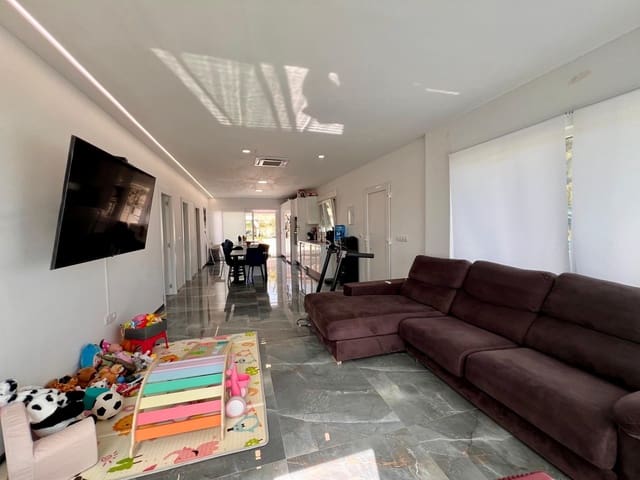 3 Zimmer Finca/Landgut zu verkaufen in Monóvar / Monóver - 189.000 € (Ref: 9737088)