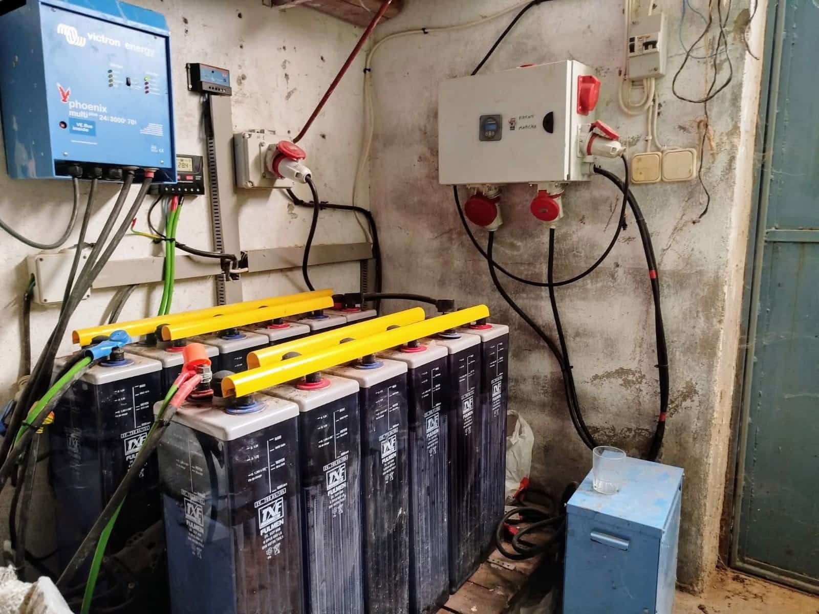 3 makuuhuone Maalaistalo myytävänä paikassa Yecla mukana uima-altaan - 160 000 € (Ref: 9755037)