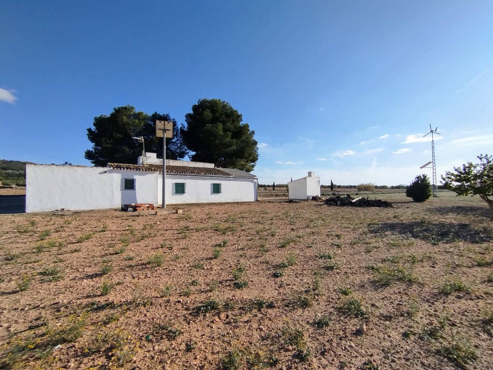 3 makuuhuone Maalaistalo myytävänä paikassa Yecla mukana uima-altaan - 160 000 € (Ref: 9755037)