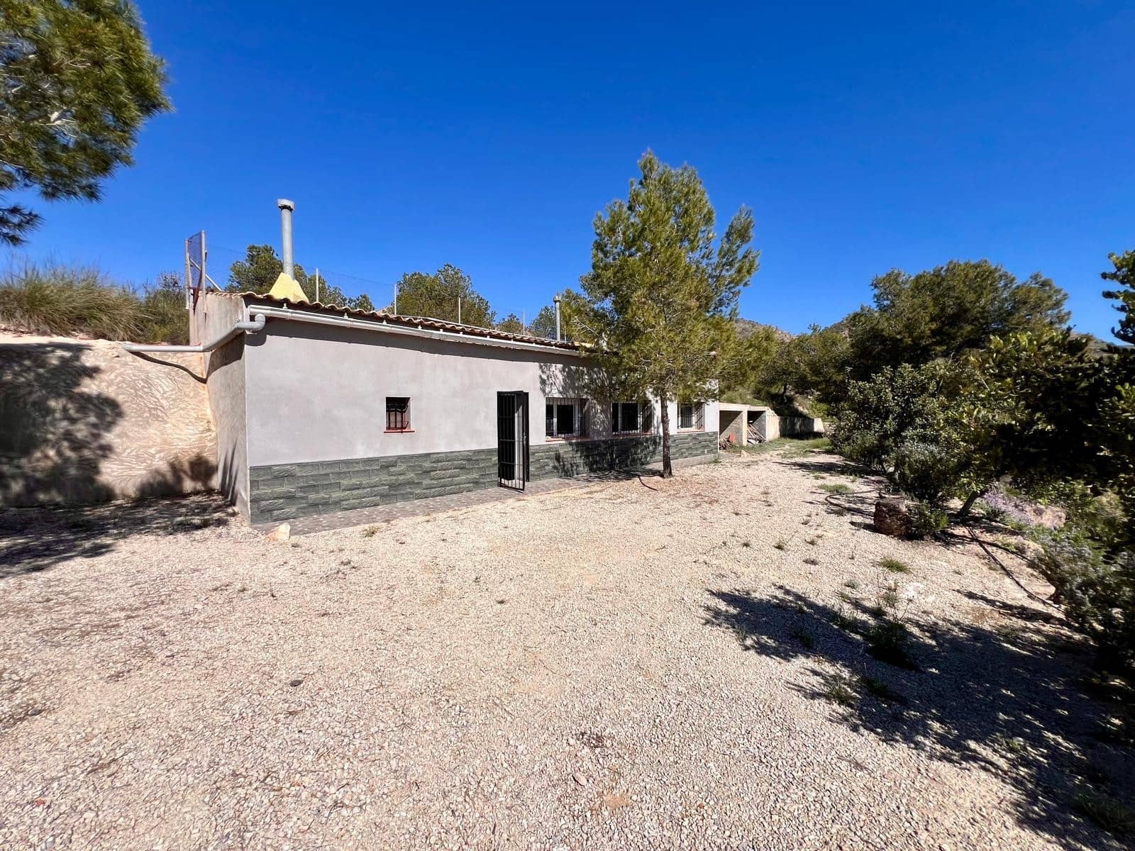 2 makuuhuone Luolatalo myytävänä paikassa Barinas - 119 000 € (Ref: 9758232)