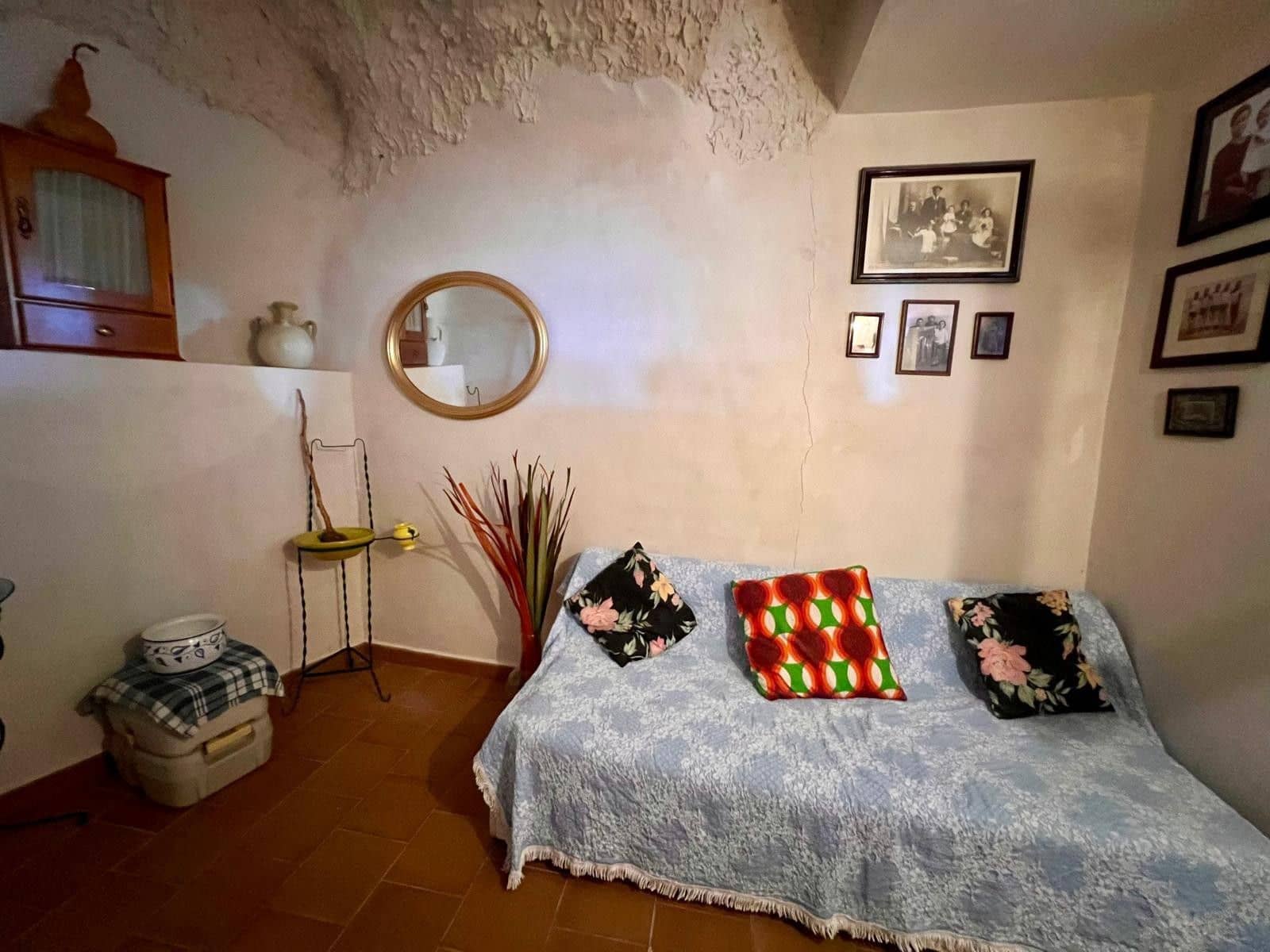 2 bedroom Cave House for sale in Barinas - € 119,000 (Ref: 9758232)