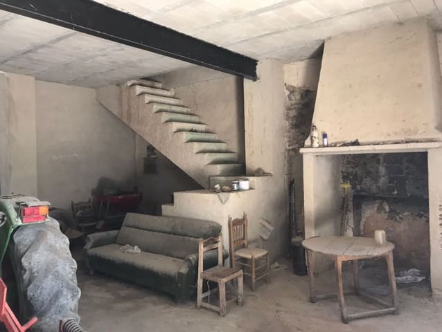 3 soveværelse Finca/Landehus til salg i Yecla med garage - € 92.500 (Ref: 9772593)