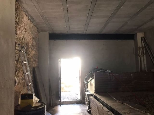 3 soveværelse Finca/Landehus til salg i Yecla med garage - € 92.500 (Ref: 9772593)