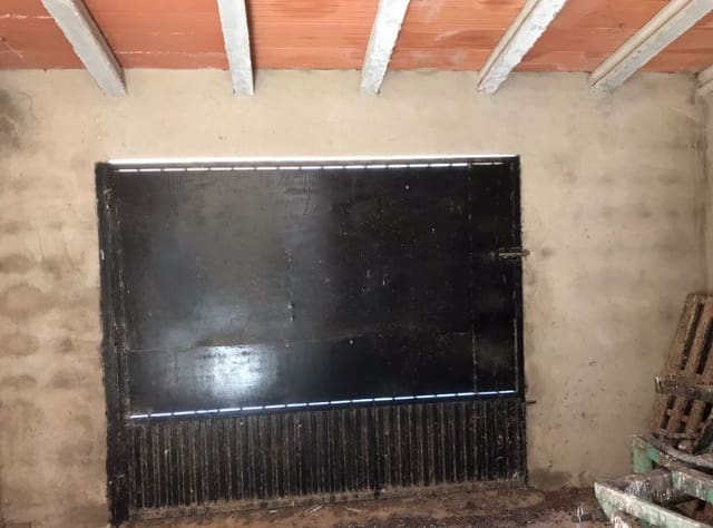 3 soveværelse Finca/Landehus til salg i Yecla med garage - € 92.500 (Ref: 9772593)