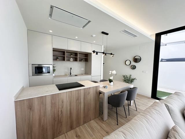 3 sovrum Villa till salu i Torre de la Horadada, Pilar de la Horadada med pool - 589 000 € (Ref: 9779955)