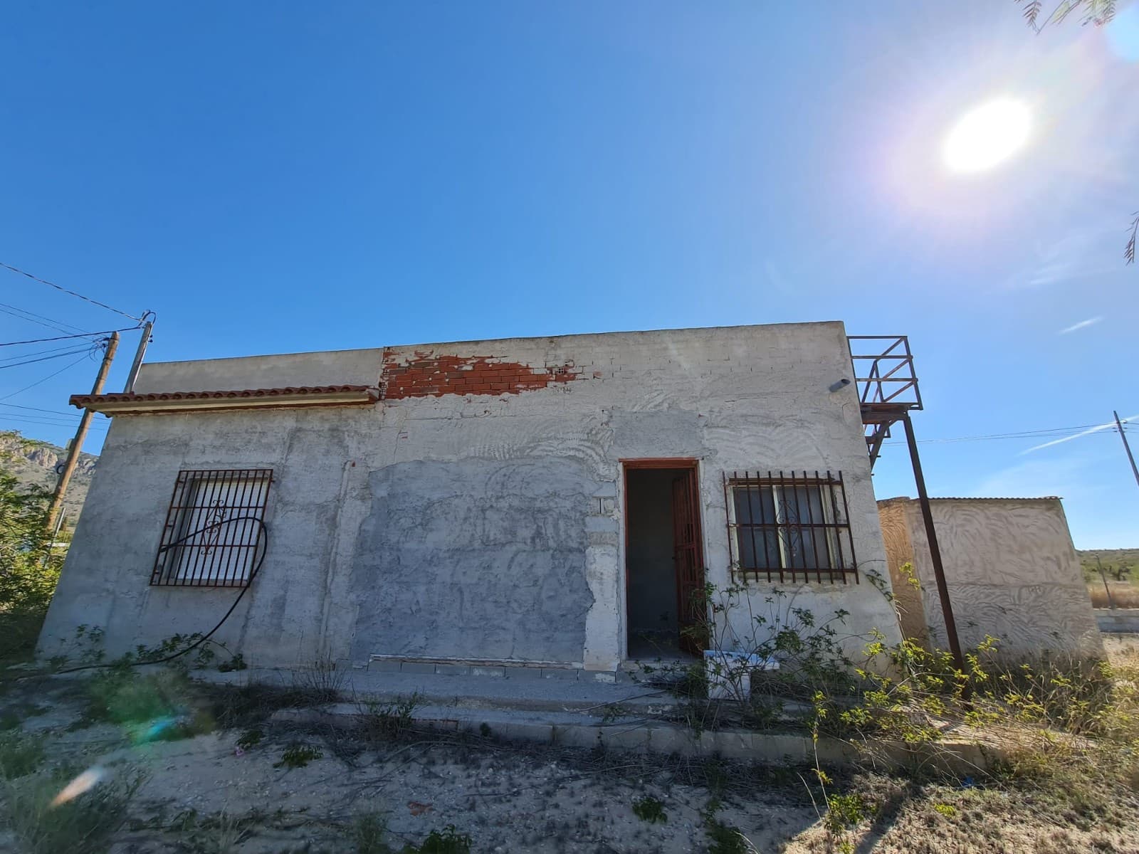 3 soveværelse Villa til salg i Barinas med swimmingpool - € 85.995 (Ref: 9781338)