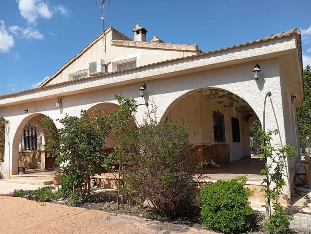 5 soveværelse Villa til salg i Yecla med swimmingpool garage - € 299.900 (Ref: 9782510)