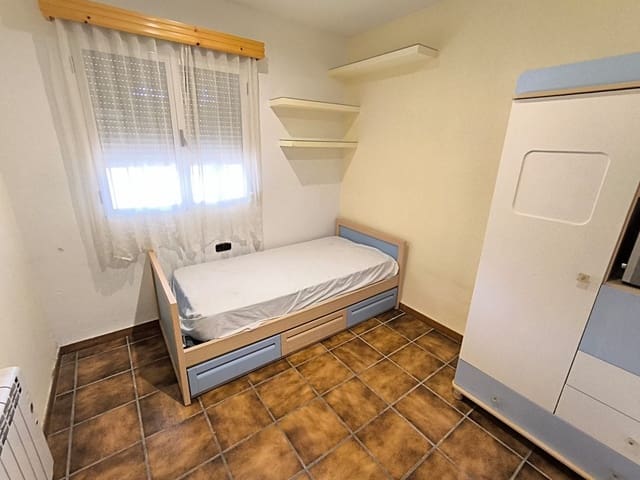 5 camera da letto Villa in vendita in Yecla con piscina garage - 296.900 € (Rif: 9782510)