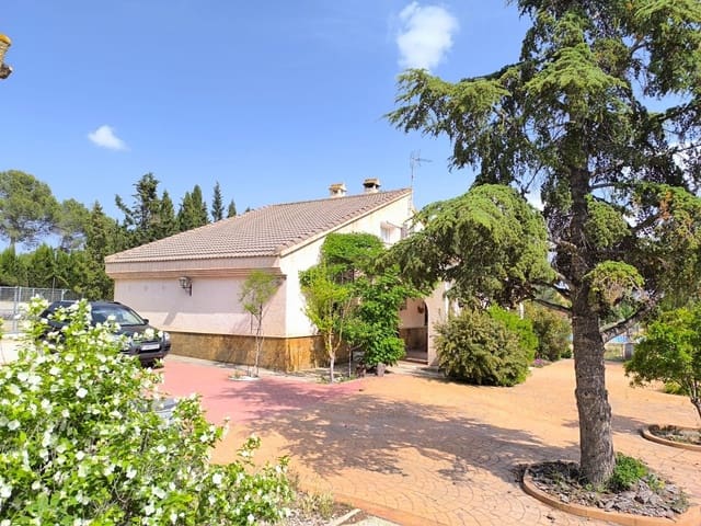 5 camera da letto Villa in vendita in Yecla con piscina garage - 296.900 € (Rif: 9782510)