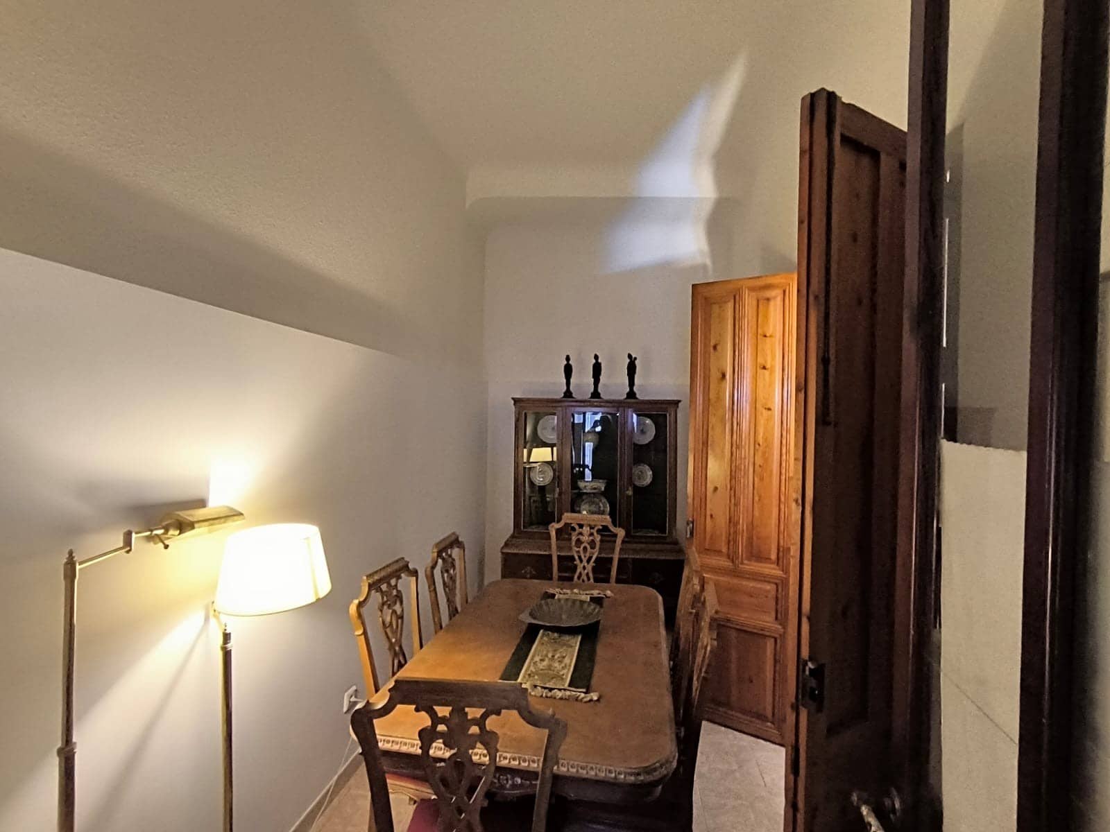 6 soveværelse Byhus til salg i Caudete - € 250.000 (Ref: 9782894)