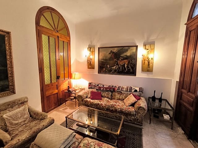 6 soveværelse Byhus til salg i Caudete - € 250.000 (Ref: 9782894)