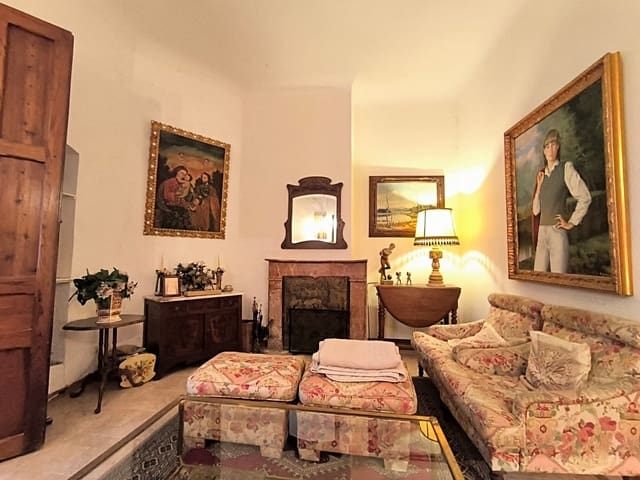 6 soveværelse Byhus til salg i Caudete - € 250.000 (Ref: 9782894)