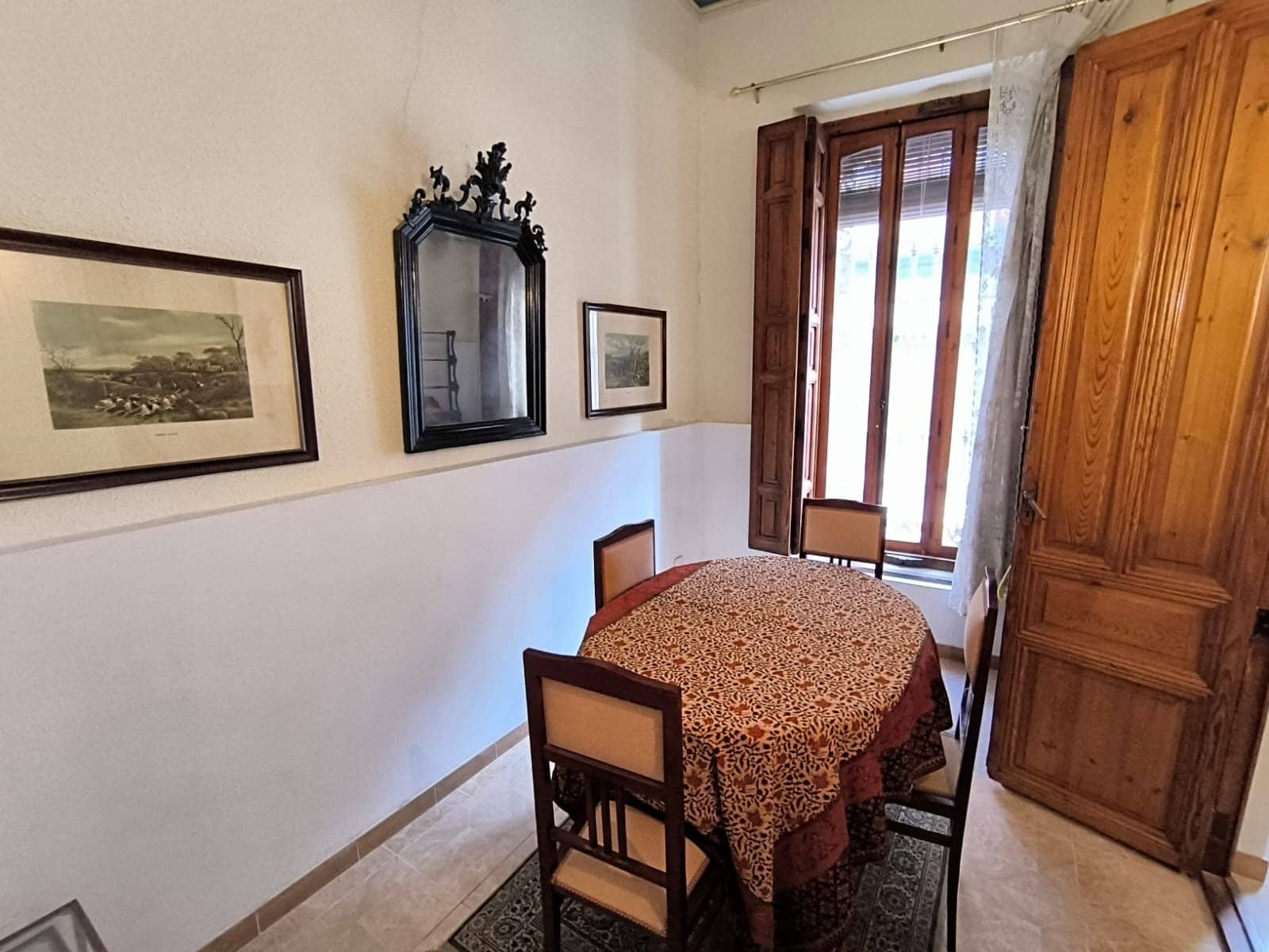 6 soveværelse Byhus til salg i Caudete - € 250.000 (Ref: 9782894)