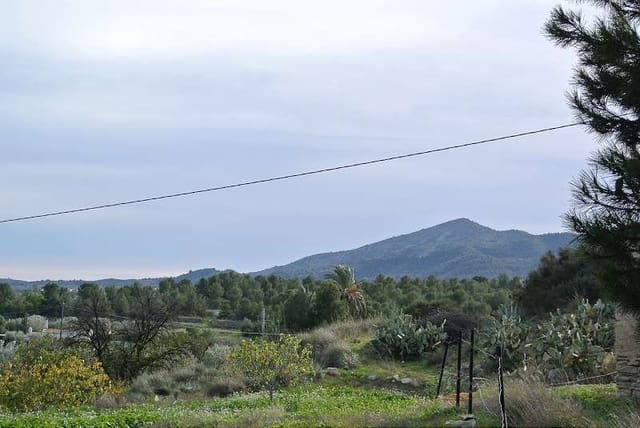 4 chambre Finca/Maison de Campagne à vendre à Monóvar / Monóver avec garage - 99 995 € (Ref: 9789834)