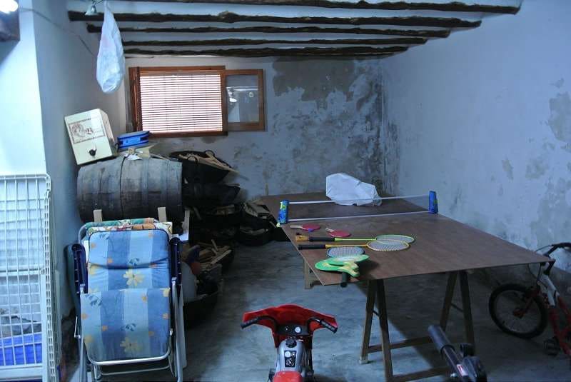 4 bedroom Finca/Country House for sale in Monovar / Monover with garage - € 99,995 (Ref: 9789834)