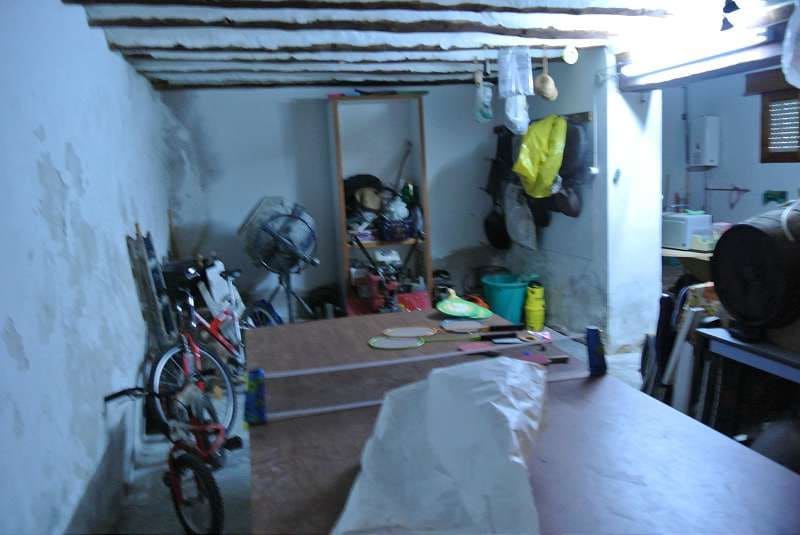 4 bedroom Finca/Country House for sale in Monovar / Monover with garage - € 99,995 (Ref: 9789834)