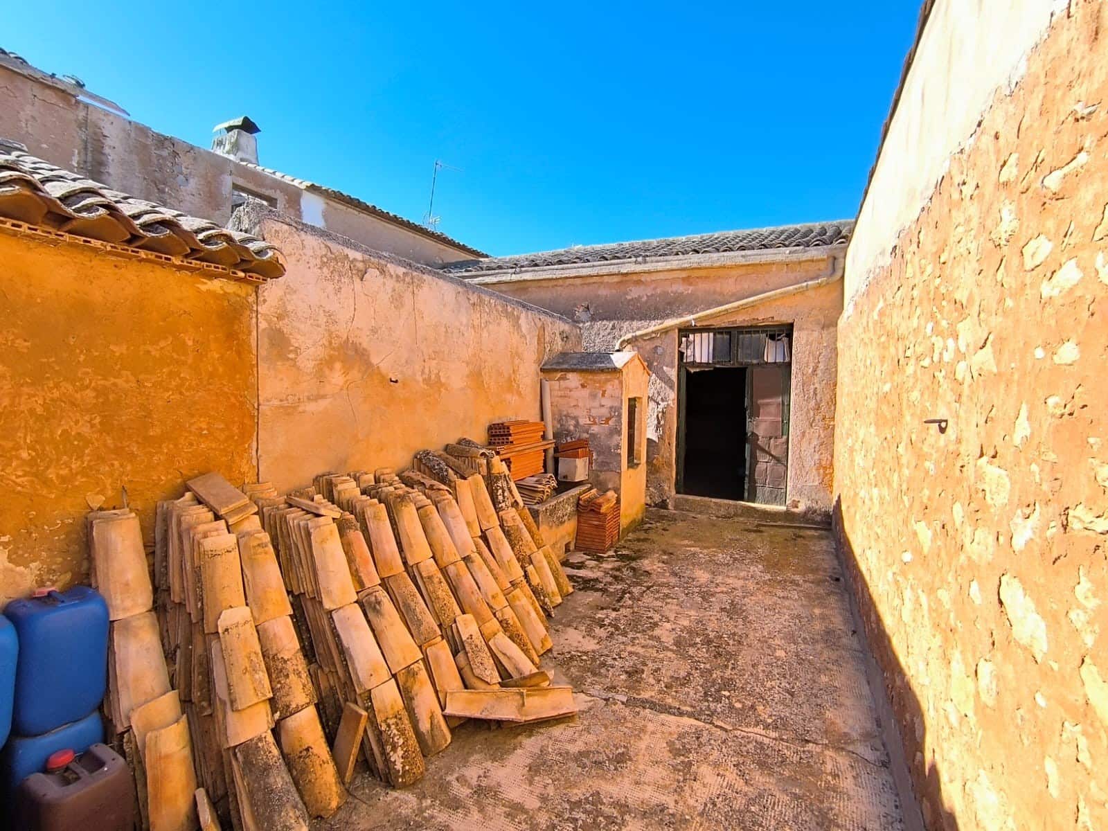 7 sovrum Finca/Hus på landet till salu i Yecla med garage - 131 980 € (Ref: 9798509)