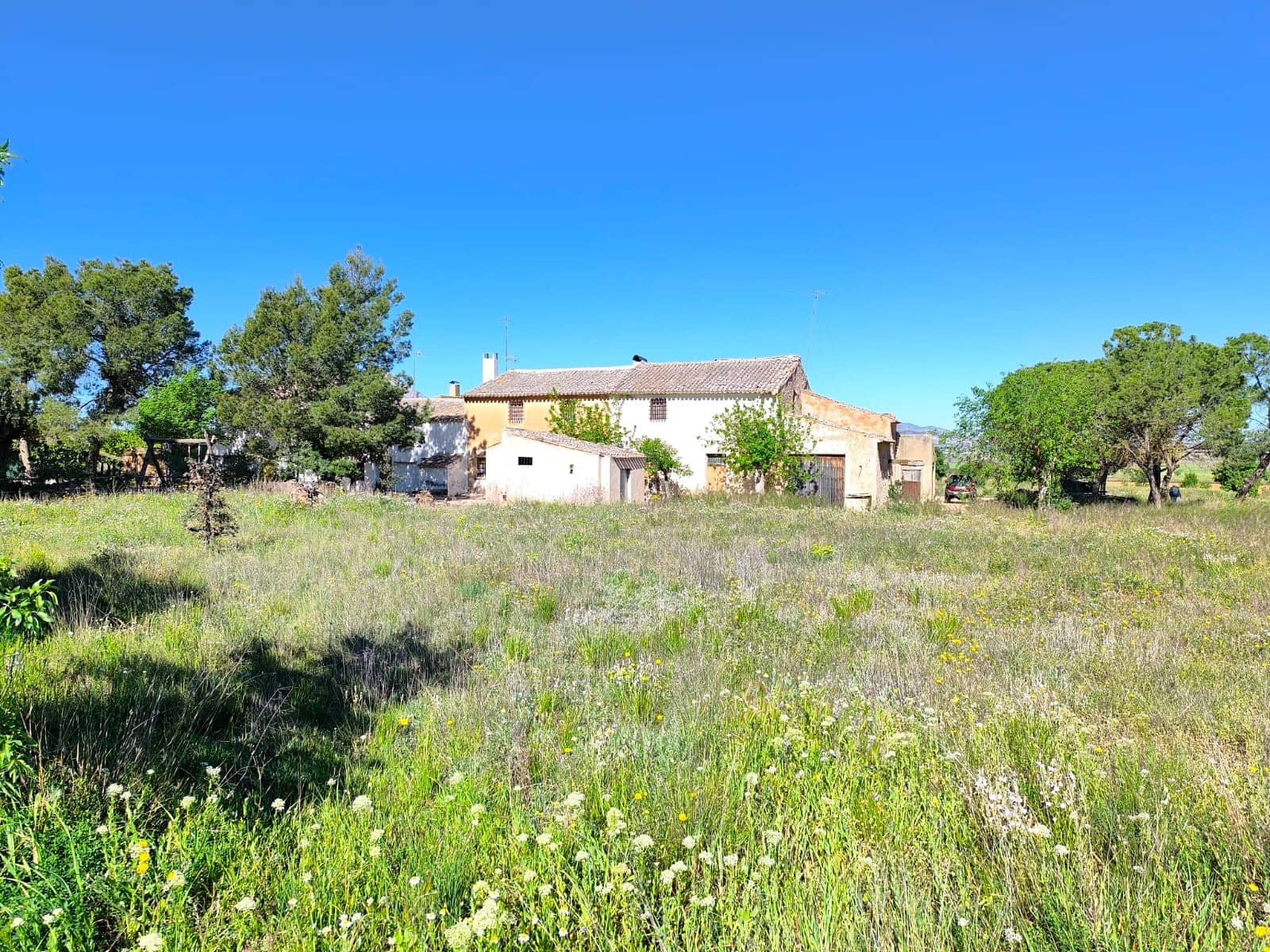 4 chambre Finca/Maison de Campagne à vendre à Yecla avec garage - 99 990 € (Ref: 9798588)