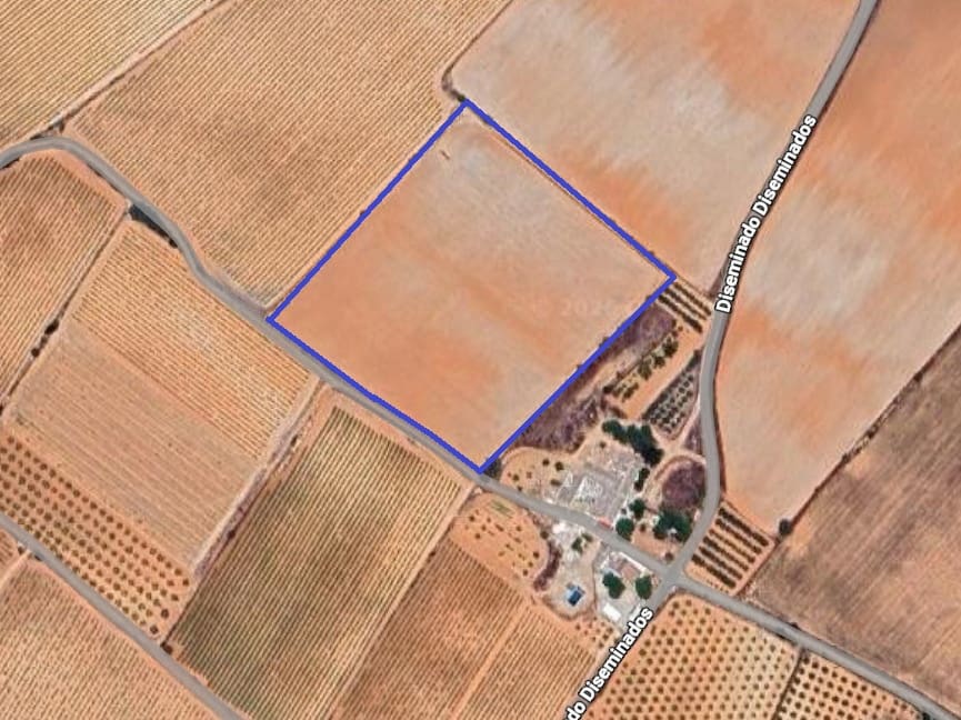 Undeveloped Land for sale in Yecla - € 29,500 (Ref: 9800034)