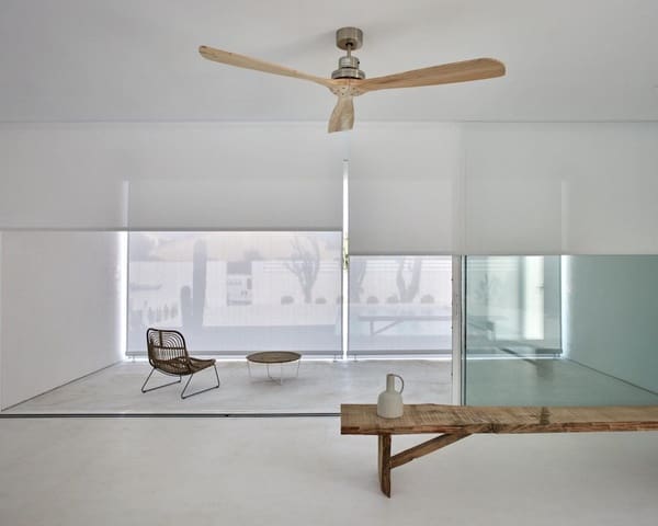 3 chambre Villa/Maison à vendre à Estepona avec piscine garage - 1 100 000 € (Ref: 9801645)