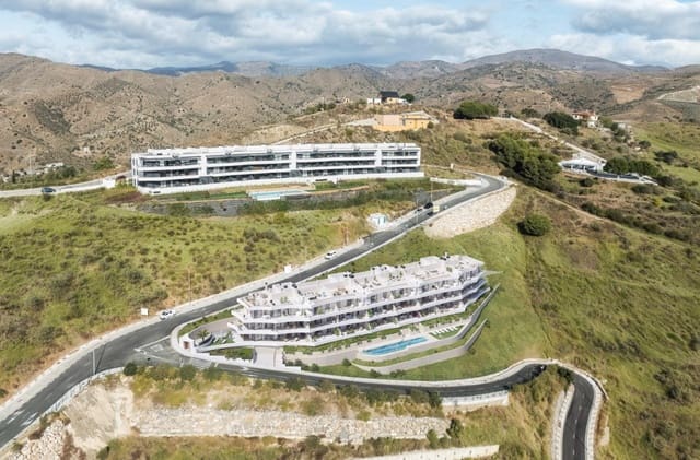 3 sovrum Takvåning till salu i Rincón de la Victoria med pool garage - 487 000 € (Ref: 9801658)