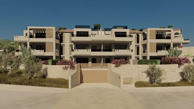 3 soveværelse Lejlighed til salg i Monda med swimmingpool garage - € 575.000 (Ref: 9801663)