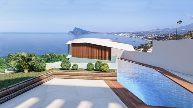 4 bedroom Penthouse for sale in Maryvilla, Calpe / Calp with pool - € 2,150,000 (Ref: 9801735)